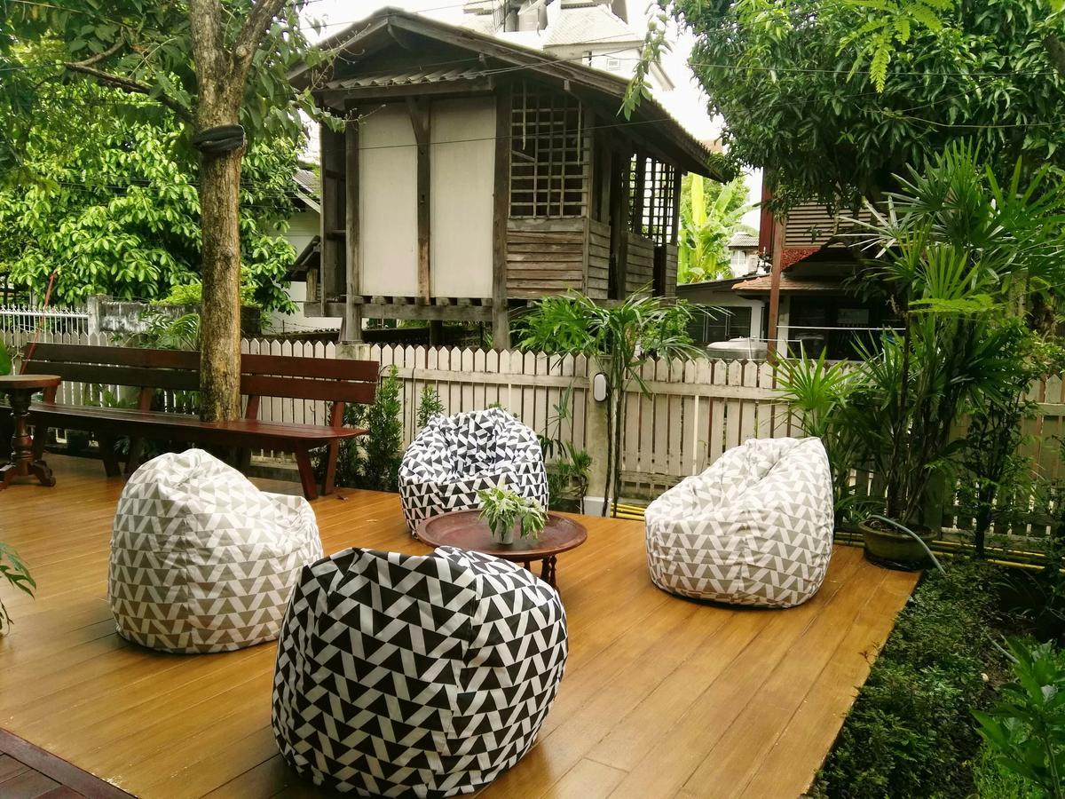 18 In Town Homestay Chiang Mai Exterior photo