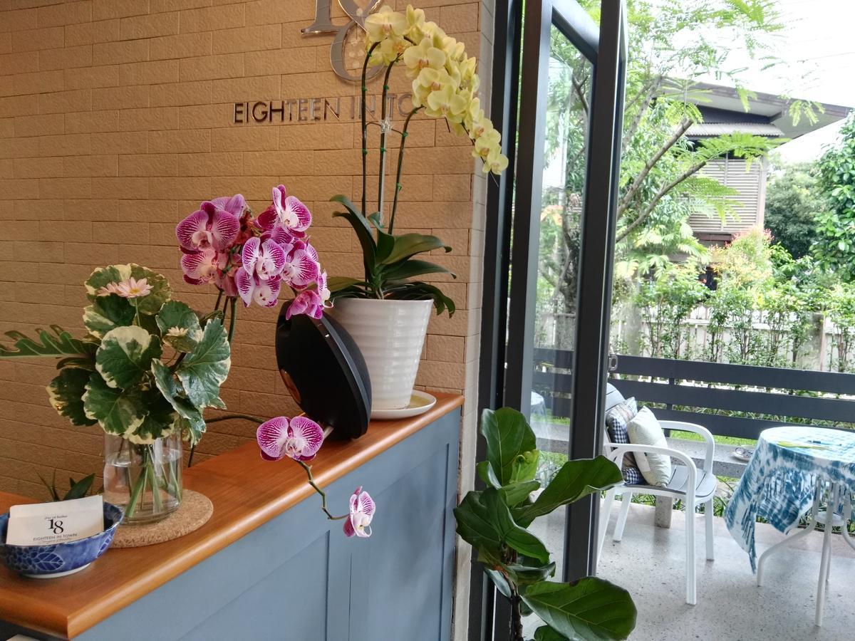 18 In Town Homestay Chiang Mai Exterior photo